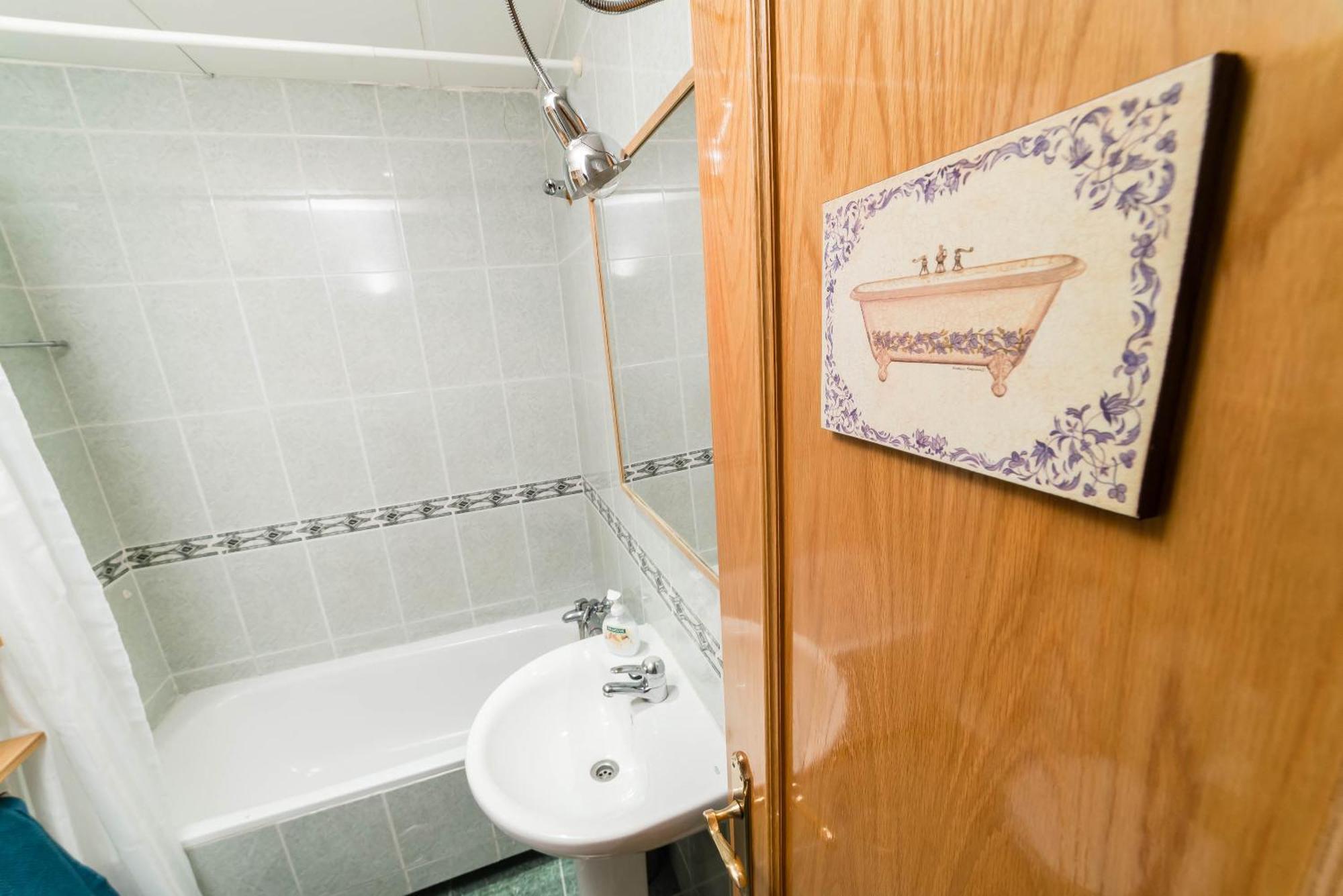 Apartamento Divina Malasana Apartman Madrid Kültér fotó