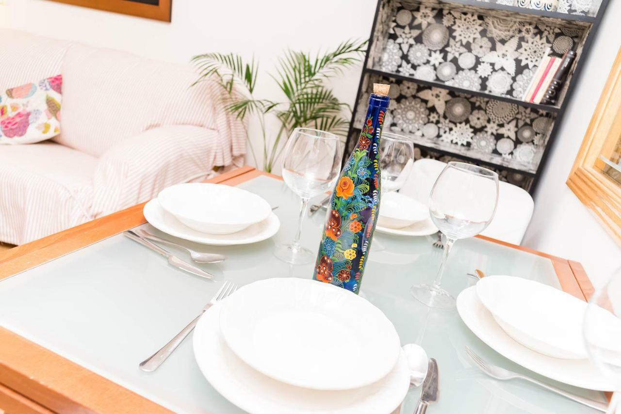 Apartamento Divina Malasana Apartman Madrid Kültér fotó
